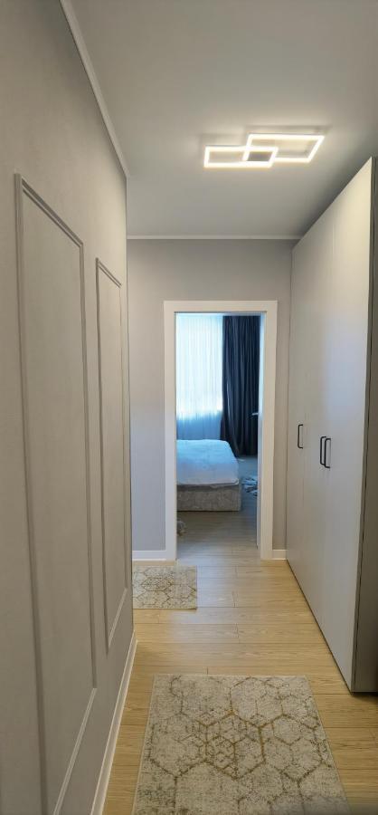 Em02- Apartament 2 Camere Luxury Târgu Jiu Exterior foto