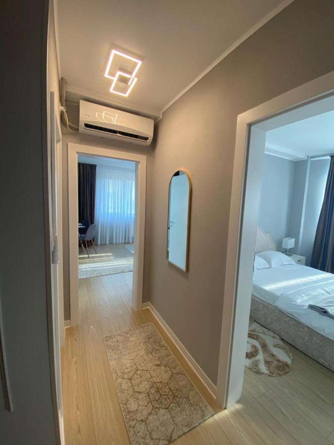 Em02- Apartament 2 Camere Luxury Târgu Jiu Exterior foto